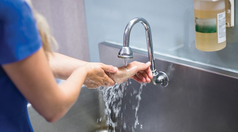 Pia de assepsia – Anvisa adverte: A higienização das mãos é obrigatória